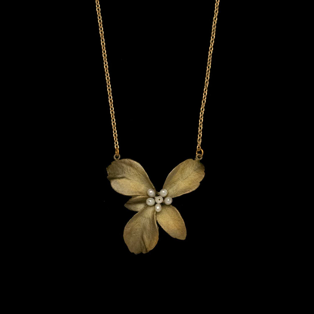 Pachysandra Pendant