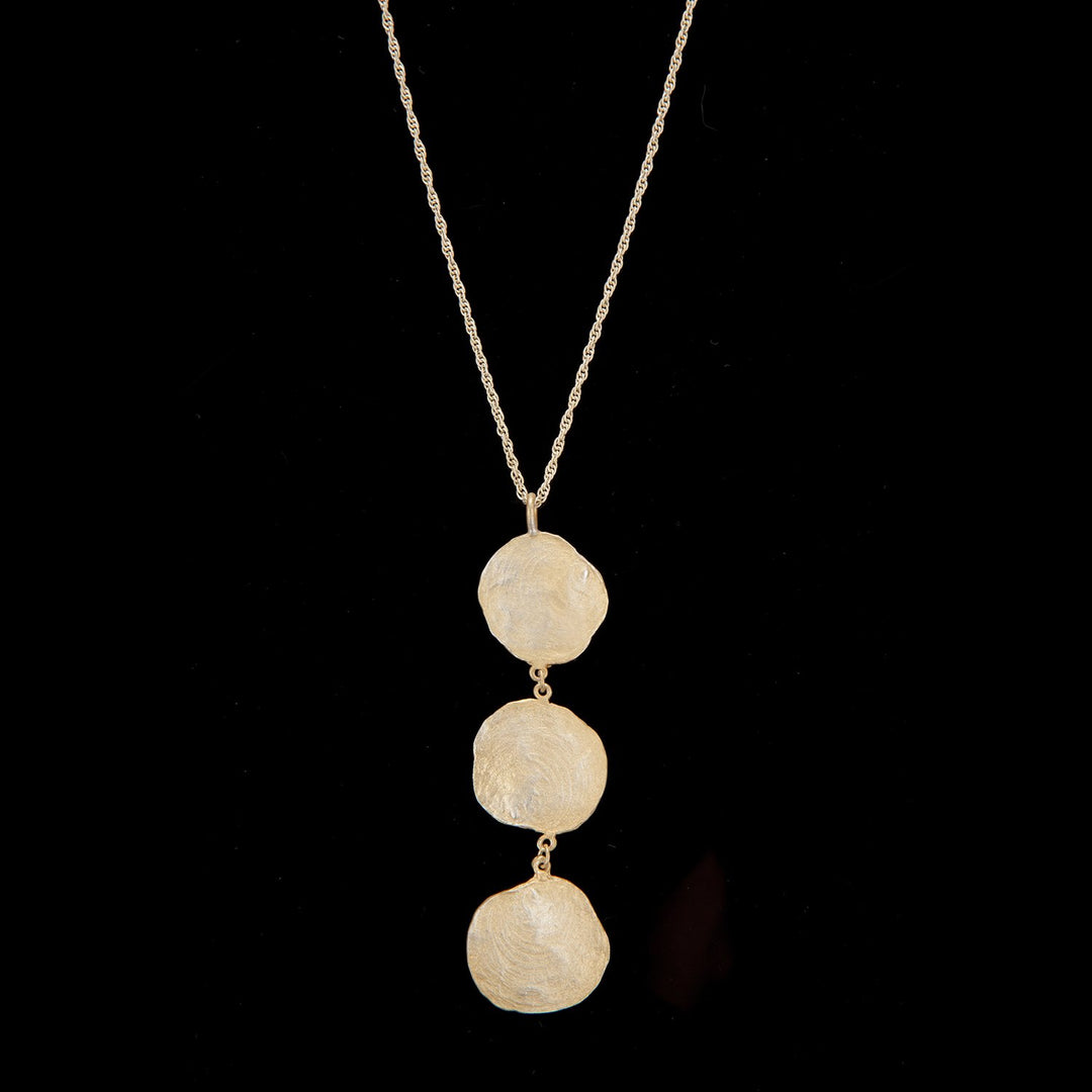 Petite La Mer Pendant