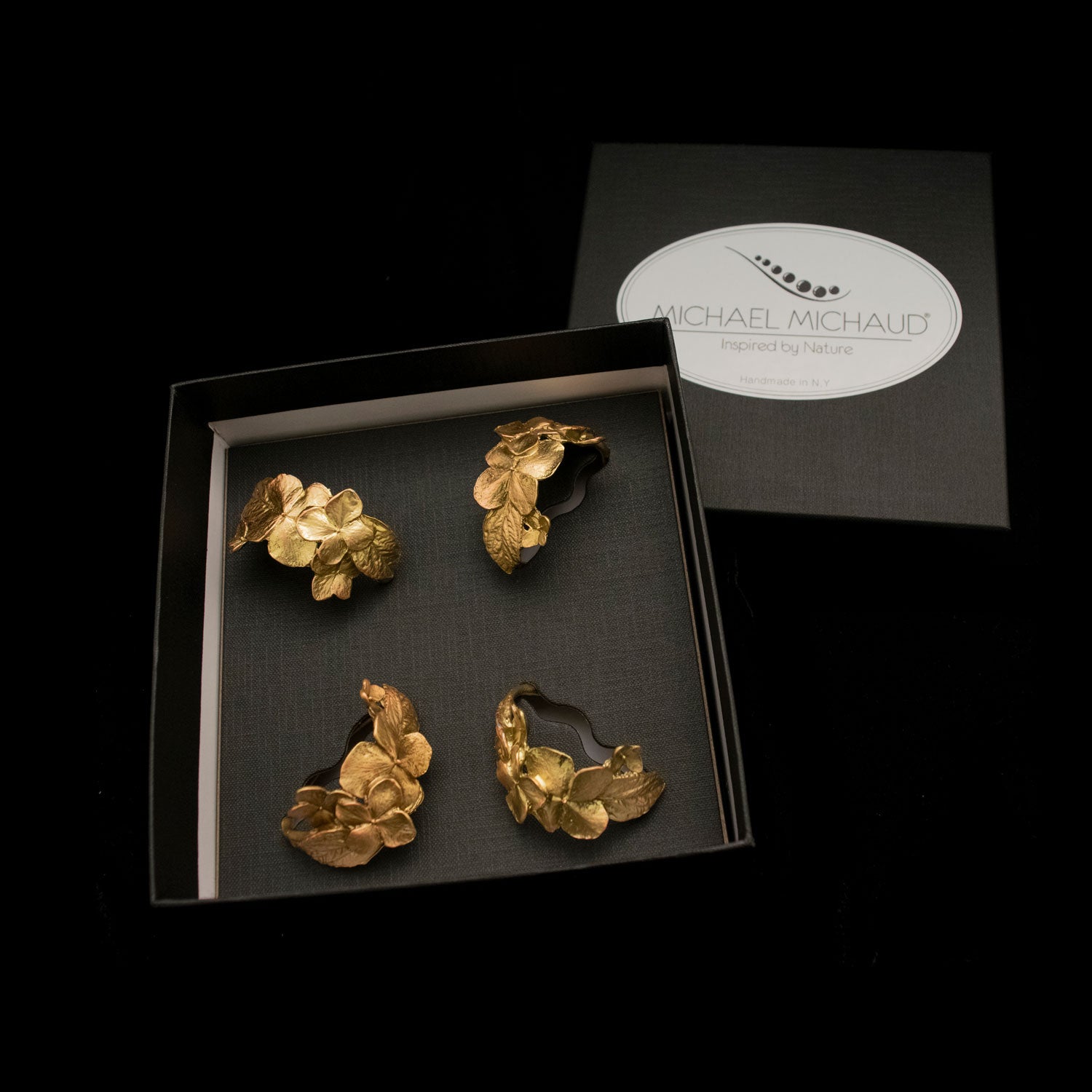 Michael Michaud Hydrangea Napkin Rings - Thumbnail 3