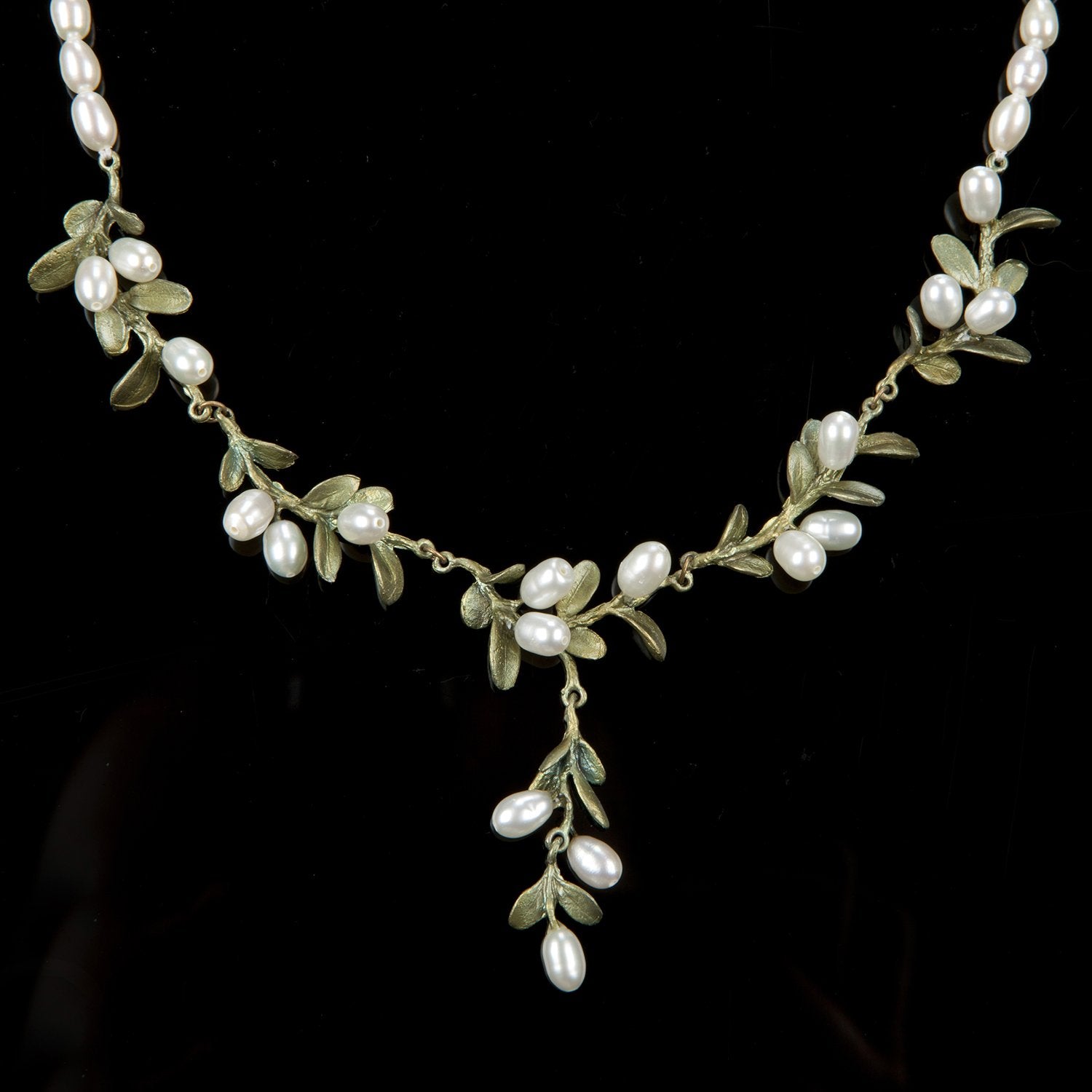 Boxwood Necklace - Pearls