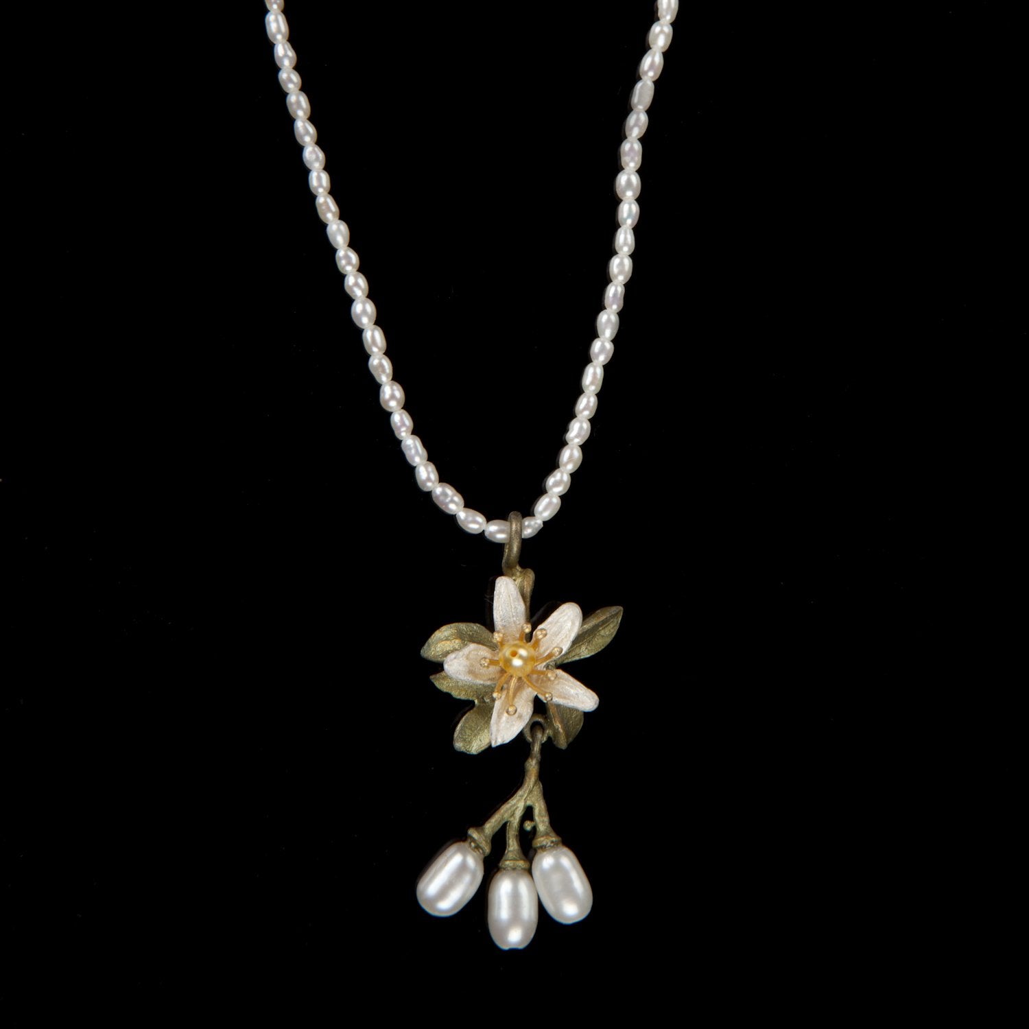 Orange Blossom Pendant - Flower Pearls