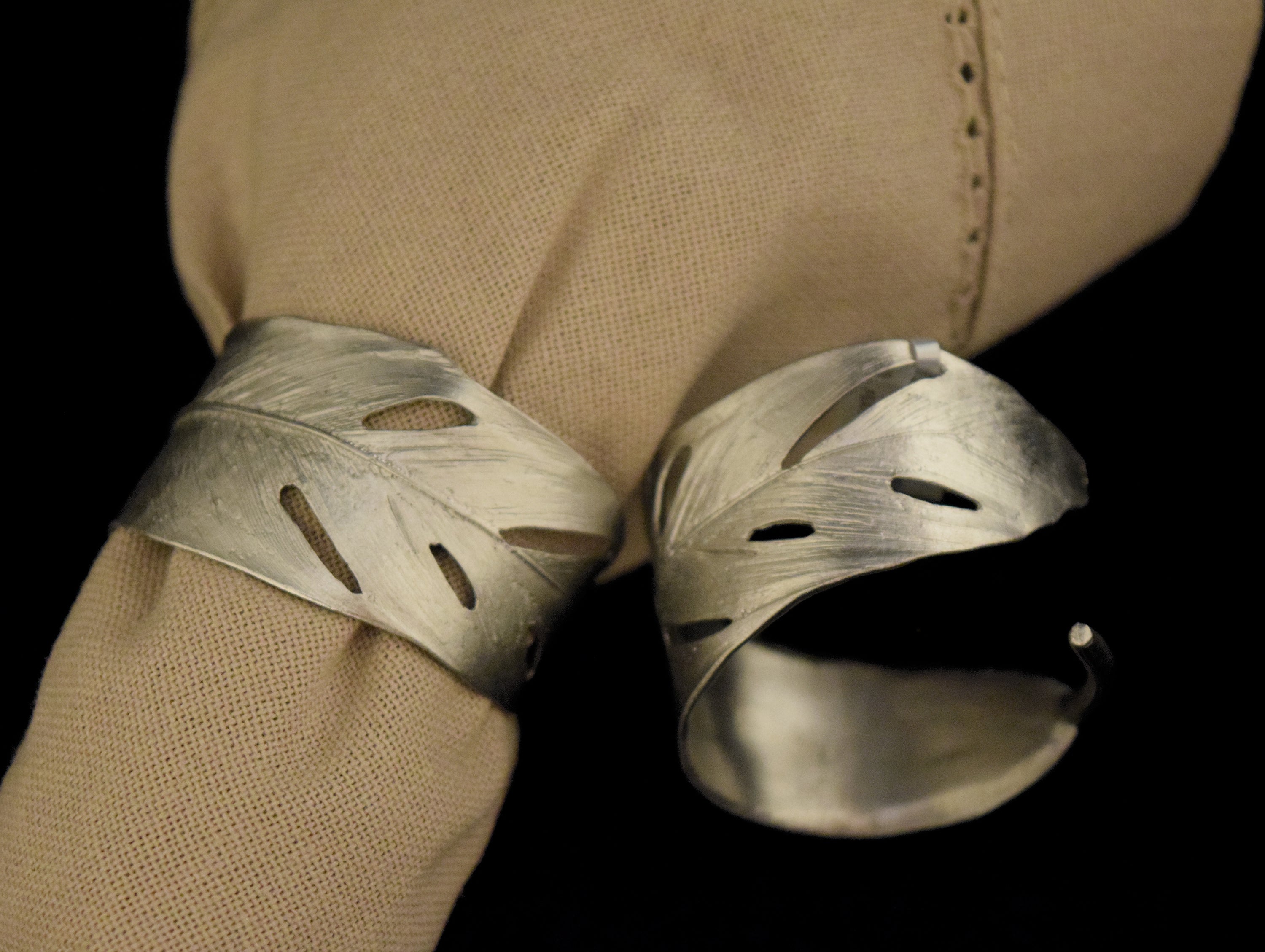 Feather Napkin Rings